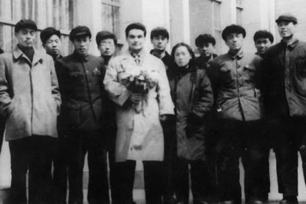 新疆ufo事件悬停5小时 真有外太空的人吗