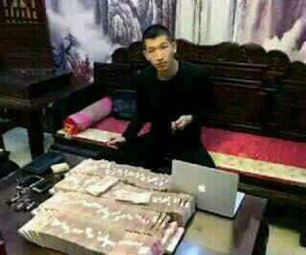 狗磊现在怎么样了 直播的水远远不止这么深