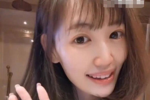 马蓉直播带货 炒热度还一直在diss王宝强