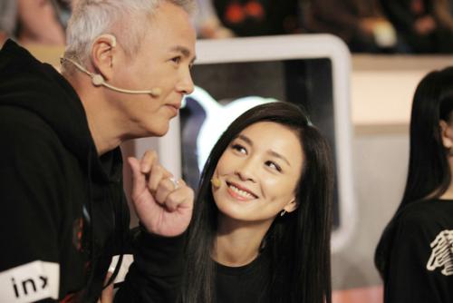 林瑞阳为什么满头白发是得了啥病么?林瑞阳年轻时照片