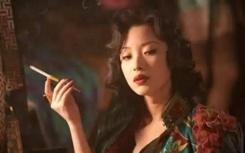 倪妮为什么被叫湾仔码头什么梗什么意思？说女生湾仔码头什么意思