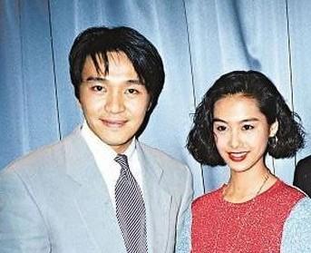朱茵罗慧娟莫文蔚舒淇 揭秘导演周星驰四段情史