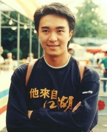 朱茵罗慧娟莫文蔚舒淇 揭秘导演周星驰四段情史