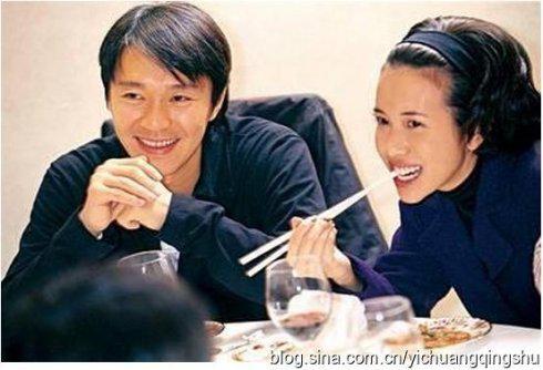 朱茵罗慧娟莫文蔚舒淇 揭秘导演周星驰四段情史