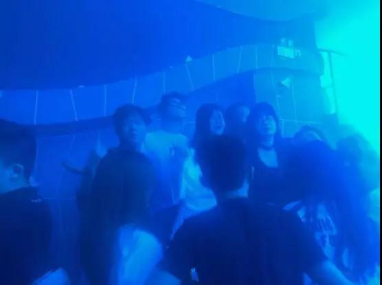如何蹦迪？蹦迪的9大姿势图鉴