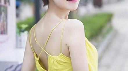 女人背部痣解读：老一辈人言女人后背长痣意思