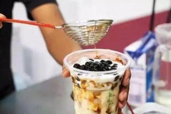 奶茶喝多会得什么病，男生女生奶茶喝多了有什么危害