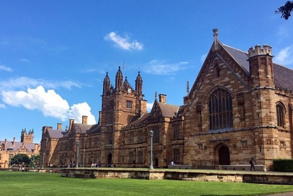 西方国家具体说的是哪些国家，美国日本属于西方国家吗？