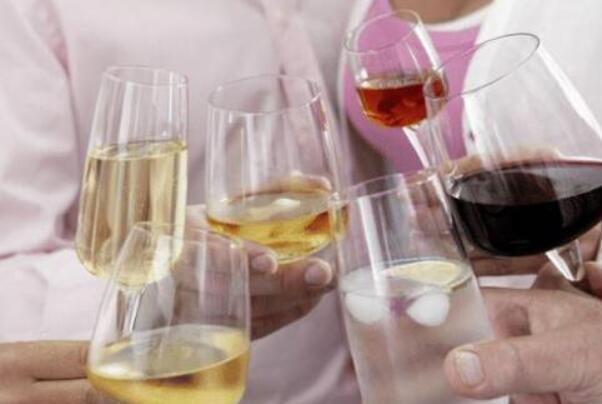 一天多少酒不伤身体