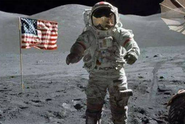 为什么宇航员不敢在太空放屁？是真的吗有什么危险？