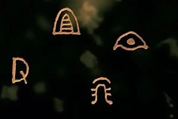 三星堆挖出的文物为什么没有文物记载，到底是属于哪个朝代的