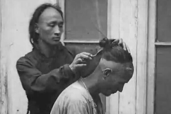 正月里剪头发倒霉一年是真的吗？正月为啥不能剪头发有啥说法