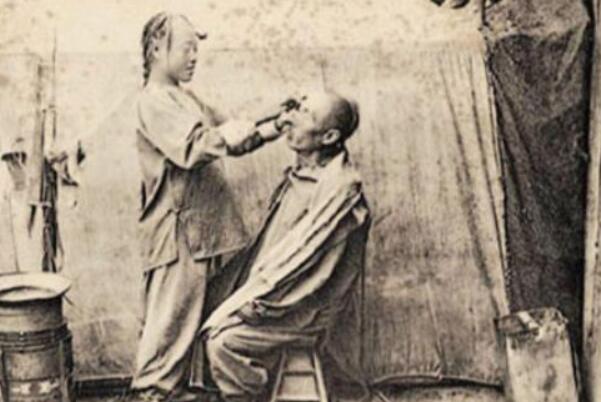 正月里剪头发倒霉一年是真的吗？正月为啥不能剪头发有啥说法