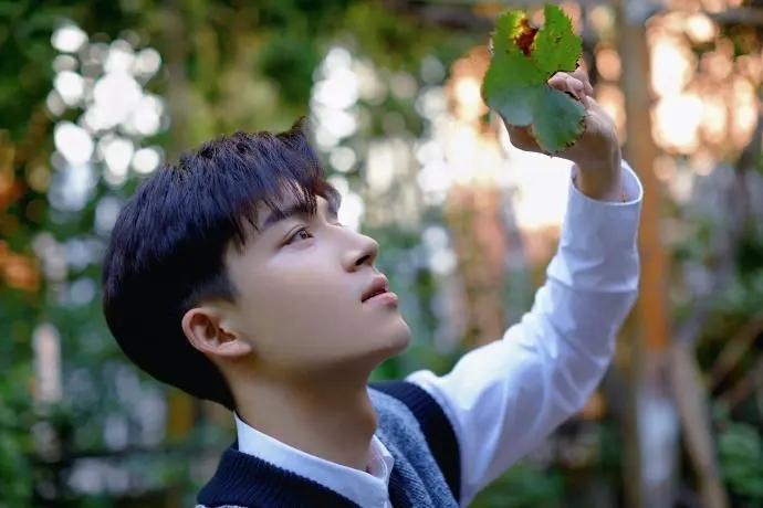 王星越15岁上大学怎么考上中戏的？王星越个人资料身高简介演过啥