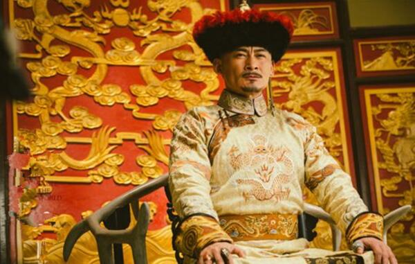 历史上真实的努尔哈赤是怎样的？清朝的第一个皇帝是谁叫什么名字