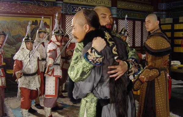 历史上真实的努尔哈赤是怎样的？清朝的第一个皇帝是谁叫什么名字