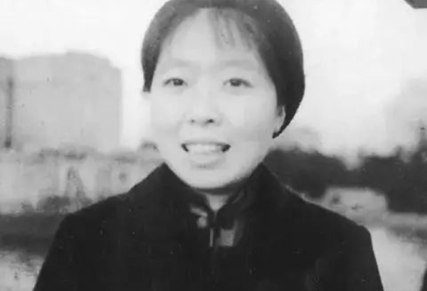 民国四大才女到底是谁具体叫什么名字有过什么作品？