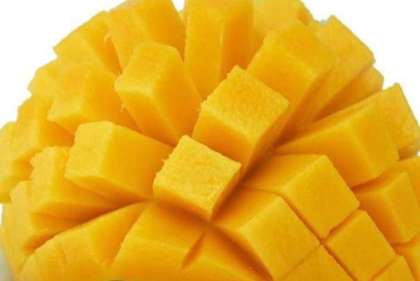 小孩最好少吃平时不要吃的水果有哪些，儿童不宜吃哪些水果？