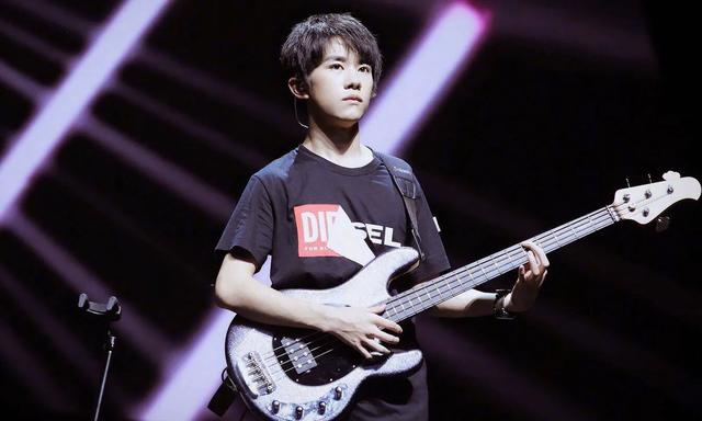 易烊千玺在娱乐圈没人敢潜