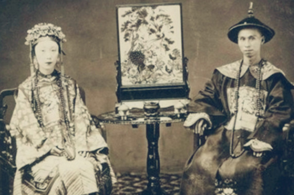 一品诰命夫人相当于现在什么官职有什么特权是什么意思有啥来历？