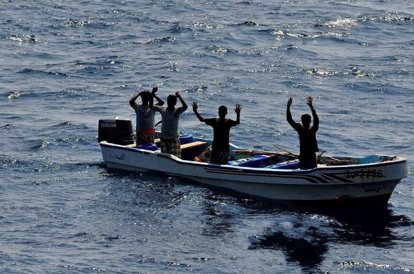 索马里为什么那么多海盗?索马里海盗经常在哪些海域出现？