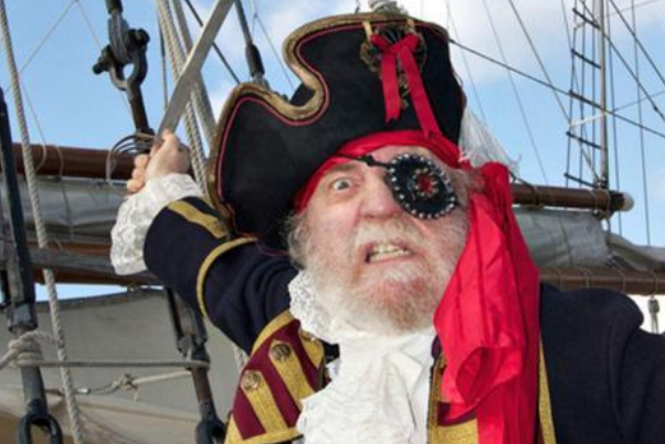 海盗为什么要戴眼罩?是眼睛瞎了吗还是什么原因？