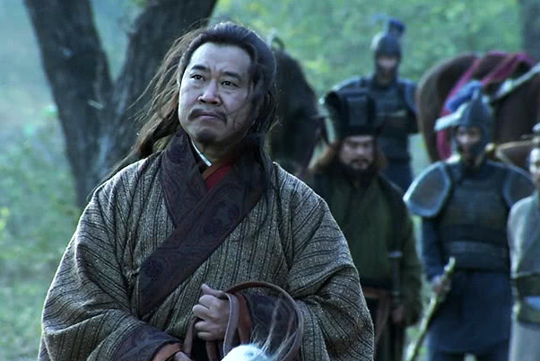 庞统是谁杀死的在哪丧命的？庞统为什么叫“凤雏”？