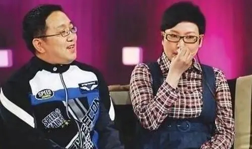 演员句号有几段婚姻第一任妻子是谁？丫蛋和句号结婚了是真的吗？