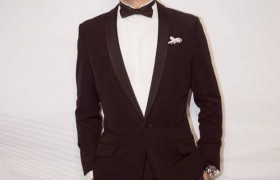 黄轩新电影《她杀》造型成焦点，网友：又一个硬汉演员诞生！