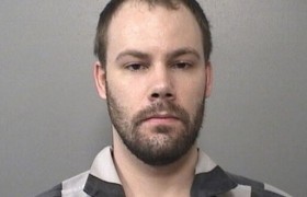 章莹颖案犯狱中生活如何？竟然在看悬疑小说