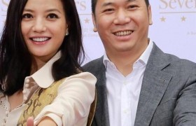 赵薇喝啤酒吃烧烤有滋有味，赔300万还有5000万等着赔