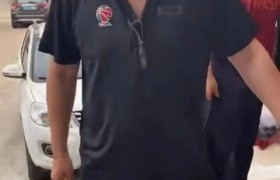 毕福剑参加球赛是什么样的球赛，毕福剑公开活动是要复出了吗