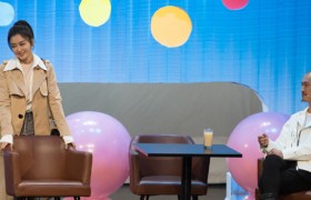 秦岚许君聪表演过的小品有哪些叫什么作品名称在哪里看