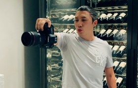 B站小艾大叔个人资料简介怎么这么有钱是富二代吗钱哪里来的