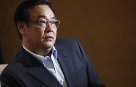 尔冬升老婆是谁有照片吗？尔冬升结过几次婚有孩子吗