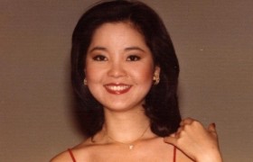邓丽君是什么而死的得是什么病，邓丽君是哪一年死的