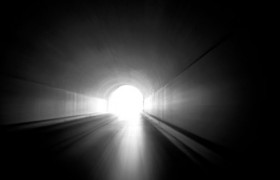 人死后还能听到亲人的哭声吗？人将死的一瞬间是什么感觉？