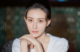 秦俊杰和女朋友侯梦瑶是怎么认识的，秦俊杰杨紫分手原因是啥