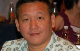 《国产凌凌漆》钢牙《破坏之王》中的黑熊扮演者郑祖什么时候死的