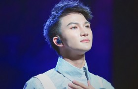 周深为什么是女声天生的吗正常说话声音像女人吗