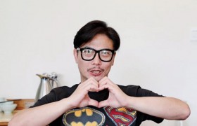 钱小豪被李连杰踢晕是真的假的，是拍哪部电影被踢晕了？