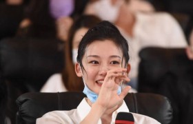 郑恺听到苗苗的表白后哭了是怎么回事是炒作作秀吗