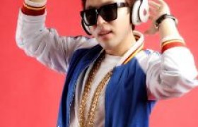 抖音bgm囧架架是什么歌名是哪国的歌曲原唱是谁