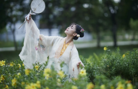 30岁女人千万不要离婚为什么这么说？中年女人离婚会有哪些利弊