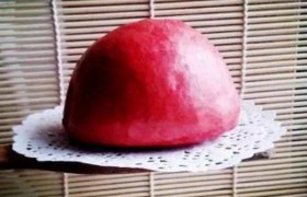 人血馒头比喻什么出自哪里，人血馒头历史上真实存在的吗