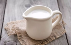 羊奶的营养价值有哪些？经常喝羊奶的人对身体有哪些好处？