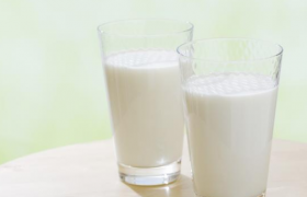 女人长期喝羊奶粉对身体有什么好处？喝羊奶在什么时候喝效果最好