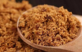 红糖和黑糖有什么不同怎么辨别，红糖和黑糖有什么用处？