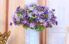 紫罗兰的花语和寓意是什么?紫罗兰适合送给谁表达什么含义