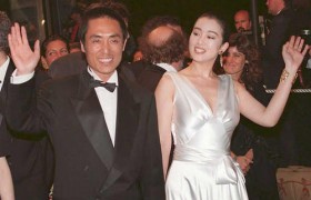 巩俐见张艺谋为什么哭？张艺谋现在还爱巩俐吗？两人为何不结婚